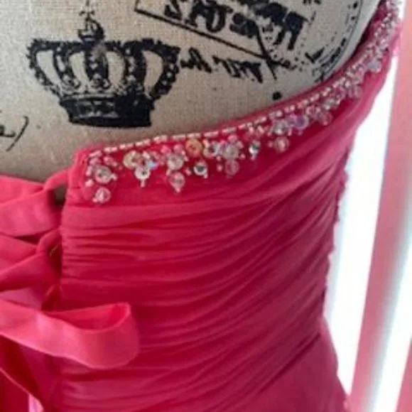 *Markdown* Stunning Hot Pink Organza Strapless Formal Evening Gown Size 8 - Picture 8 of 8